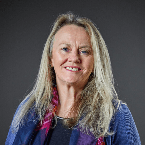Caroline Dive Director & Senior Group Leader